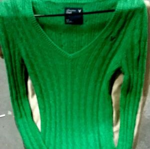 American Eagle sweater